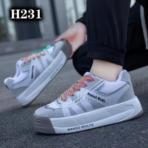 Naked Wolfe - thumbnail 6