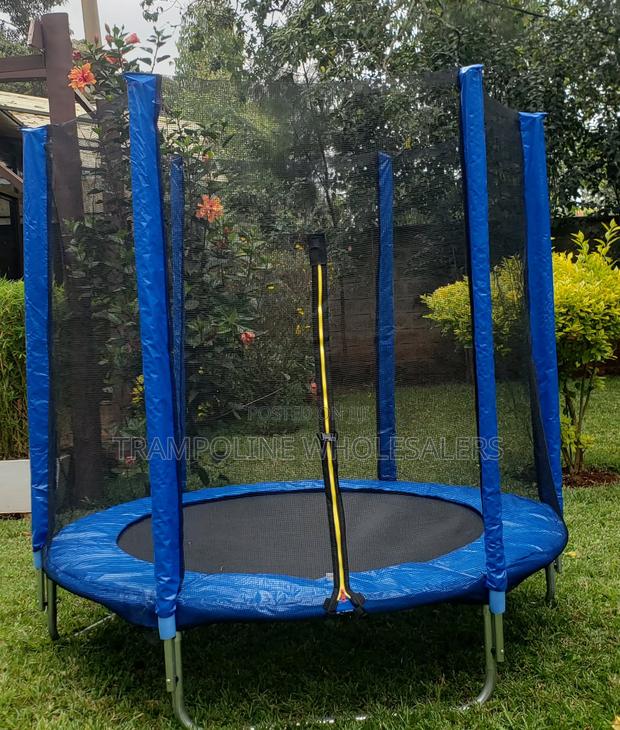 Trampoline Goals Set Sky High - main view