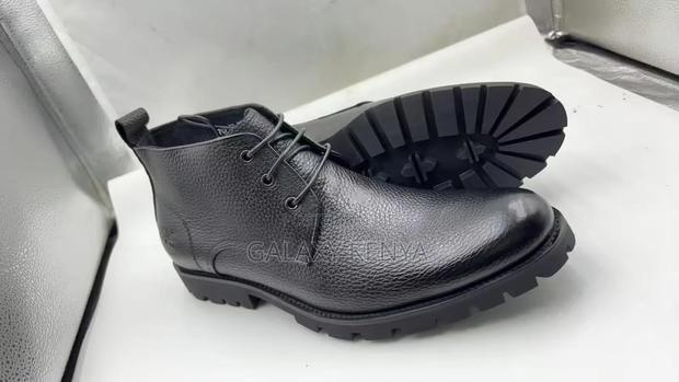 Timberland and Clarks Boots - thumbnail 13