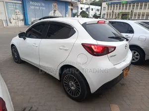 Mazda Demio 2017 White