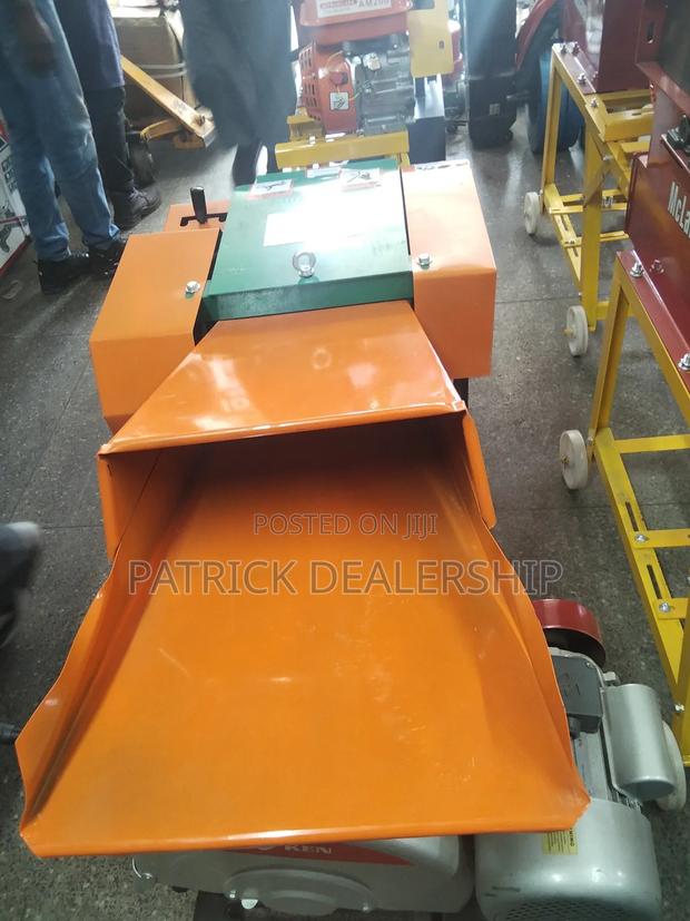 Feed Chopper Chaff Cutter - main view