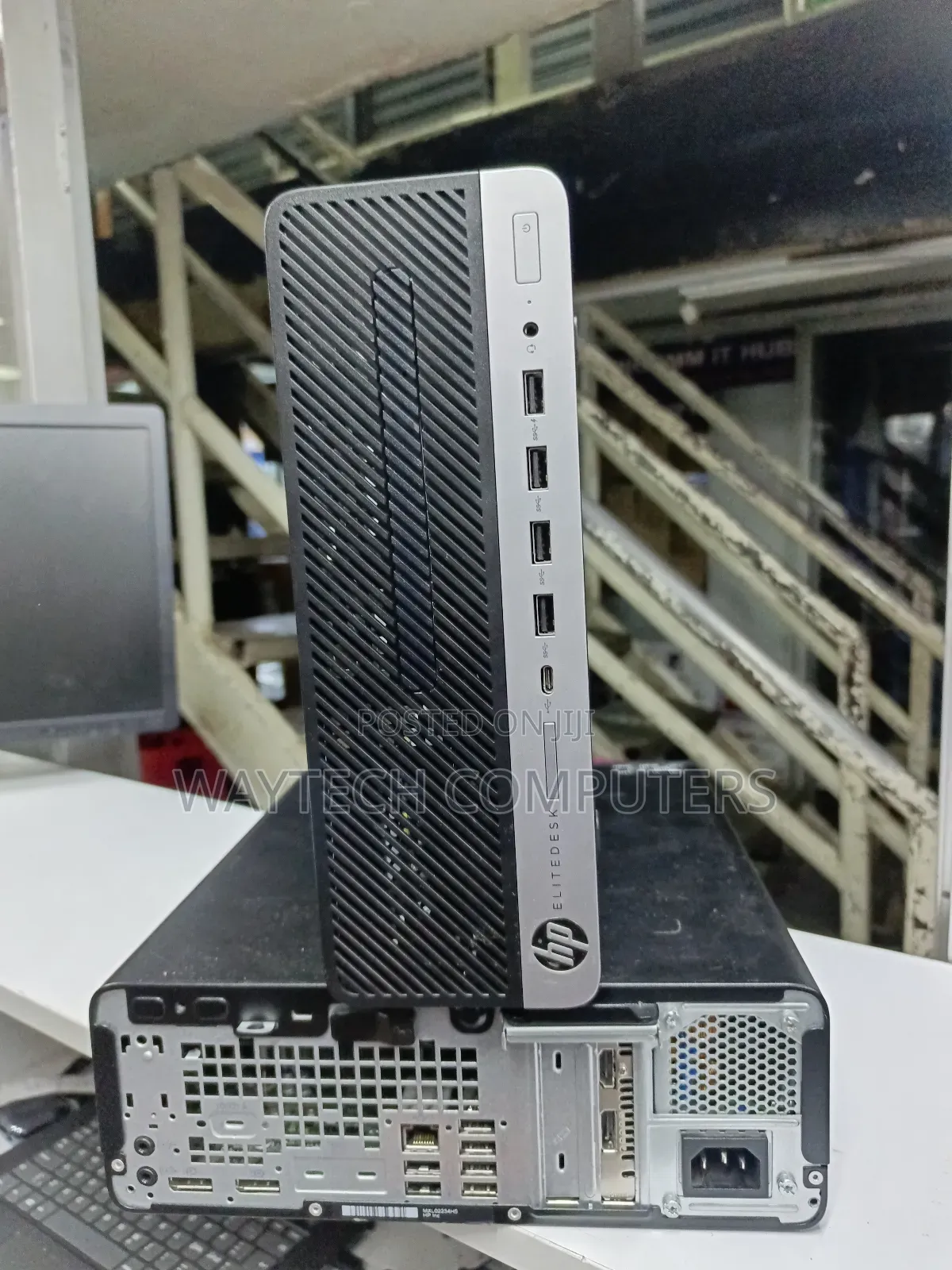 Desktop Computer HP EliteDesk 705 8GB AMD Ryzen 5 SSD 256GB