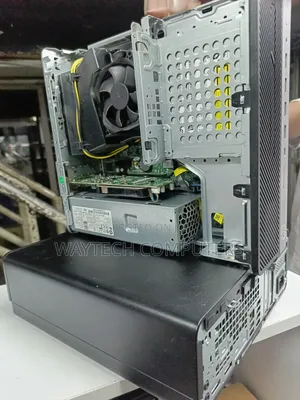 Desktop Computer HP EliteDesk 705 8GB AMD Ryzen 5 SSD 256GB