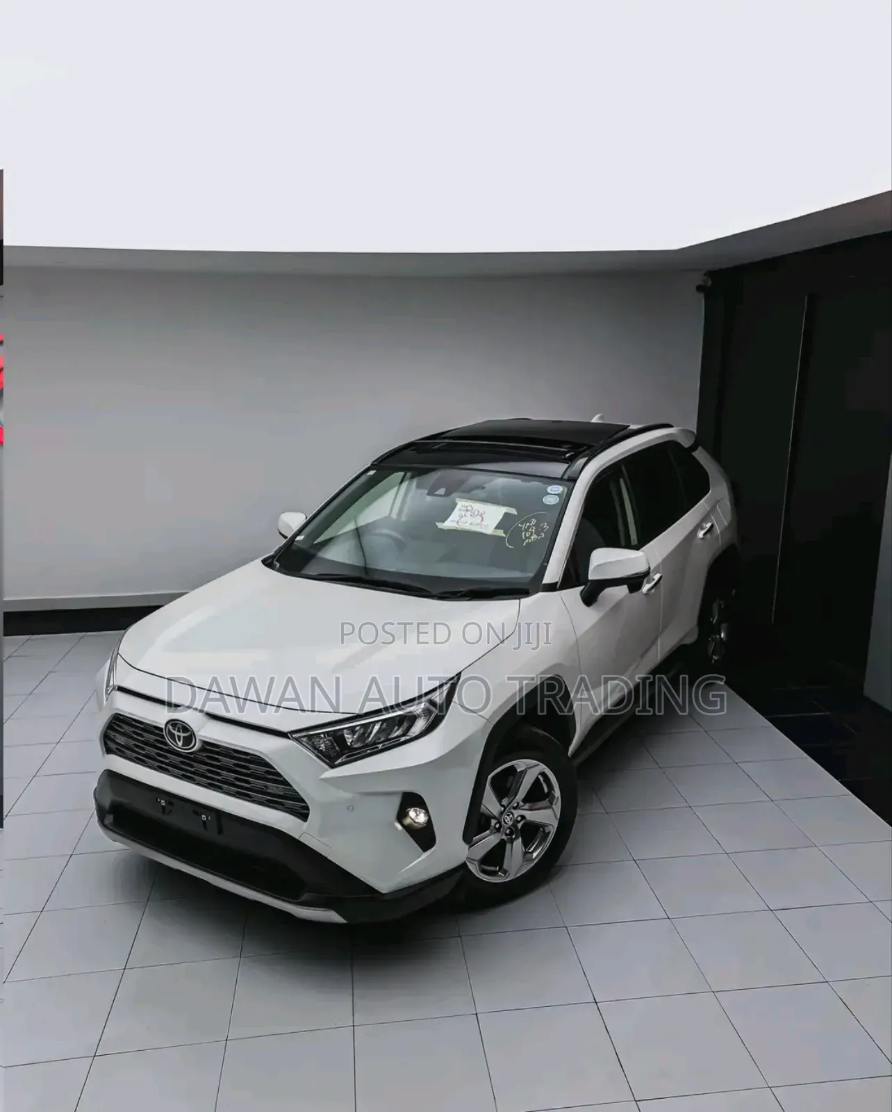 Toyota RAV4 2019 White