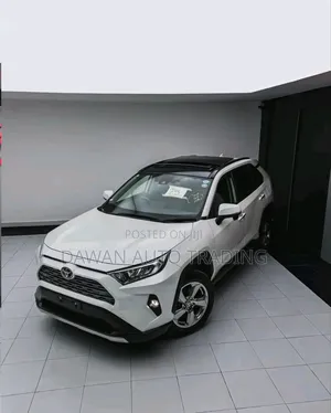 Toyota RAV4 2019 White