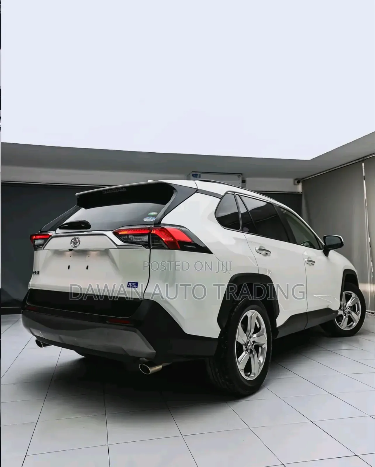 Toyota RAV4 2019 White