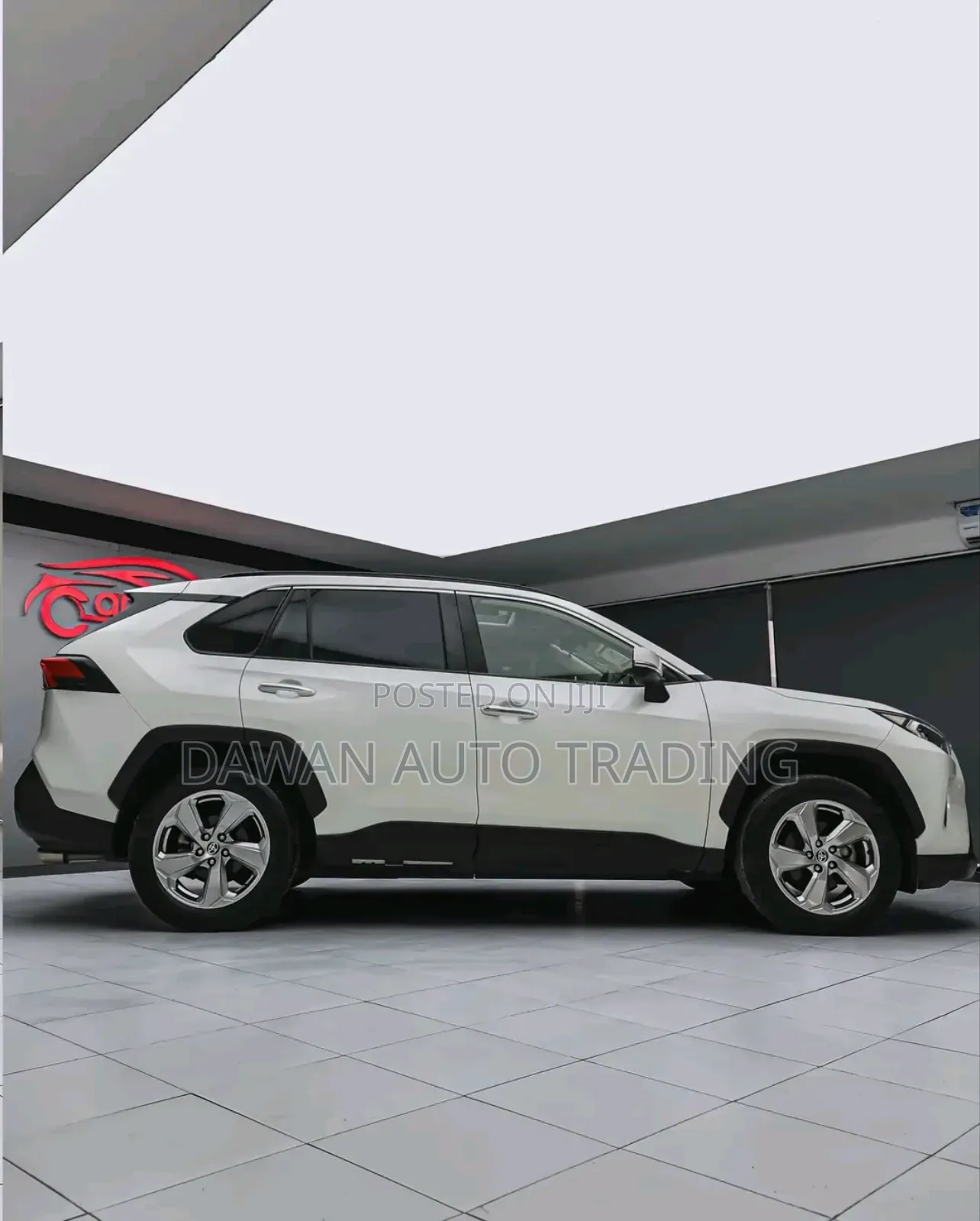 Toyota RAV4 2019 White