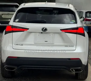 Lexus NX 300 FWD 2018 White