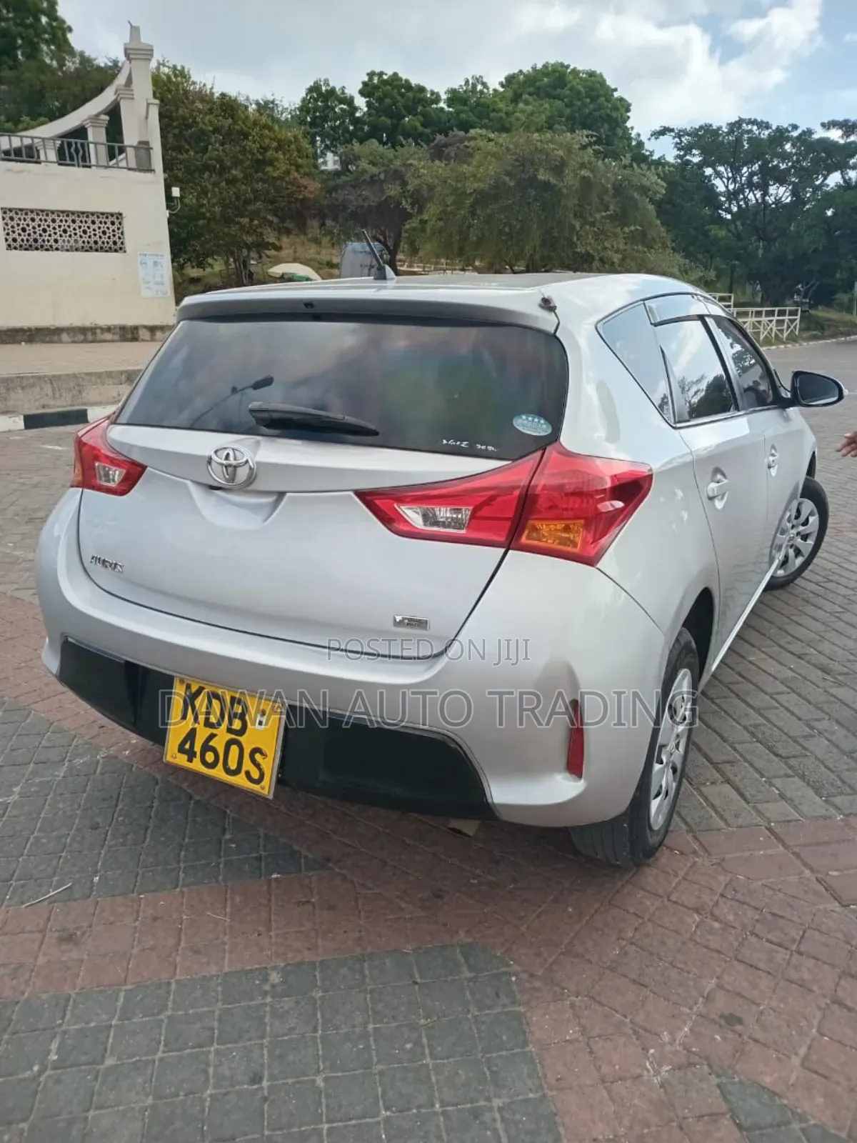 Toyota Auris 2014 Silver