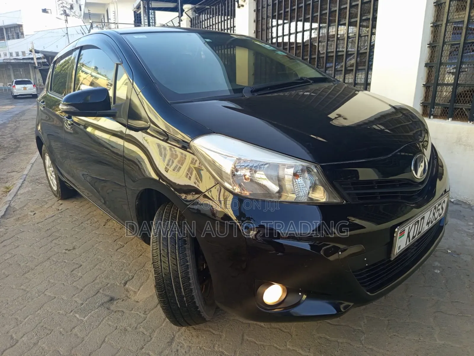 Toyota Vitz 2014 Black