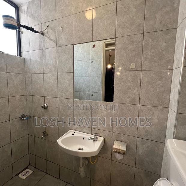 Spacious Clean and Affordable Studio Along Thika Road Roysambu - thumbnail 8