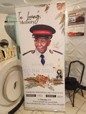 Narrow Base Roll Up Banner