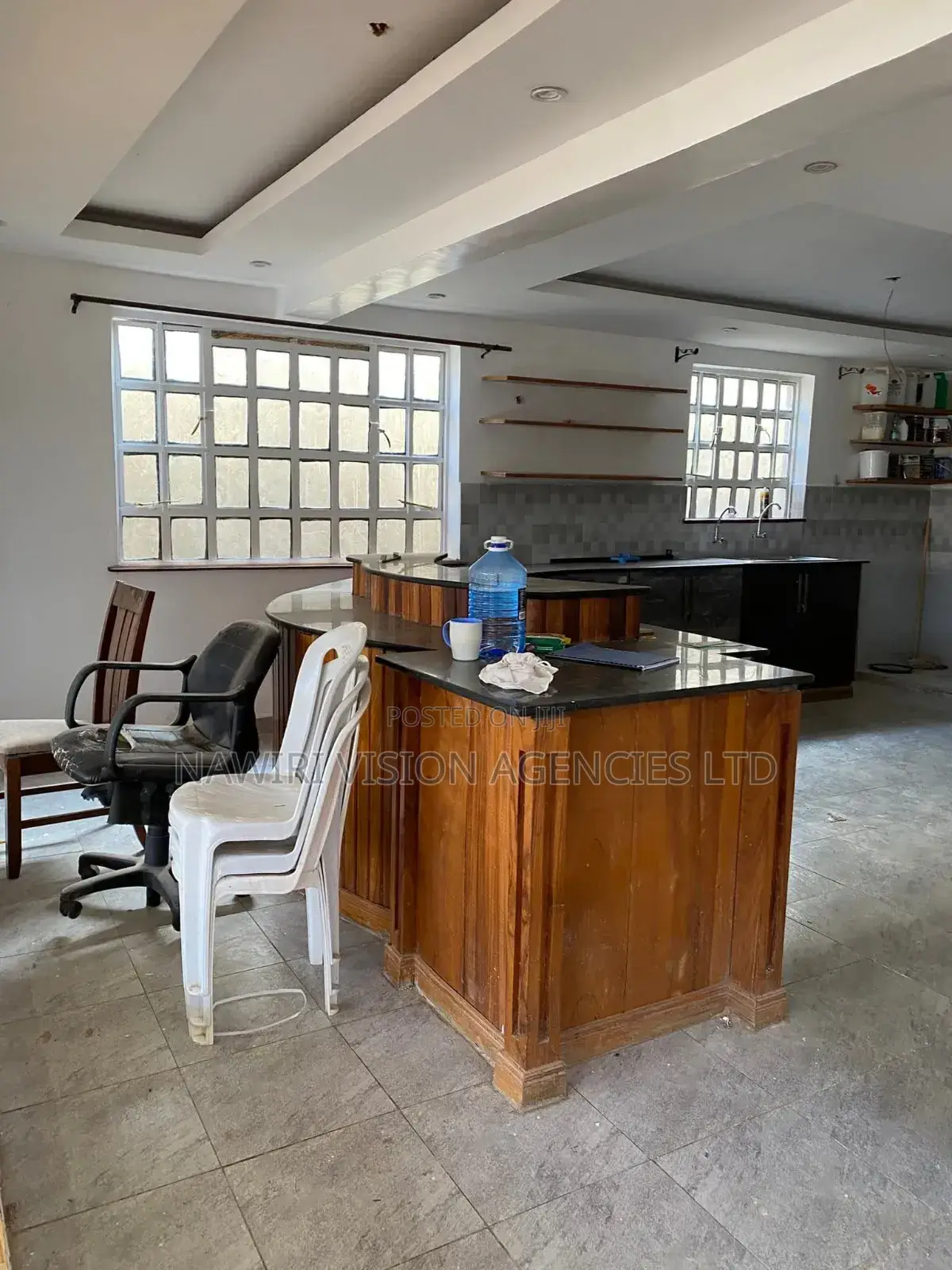 4bdrm Mansion in Airways, Complex Utawala for rent