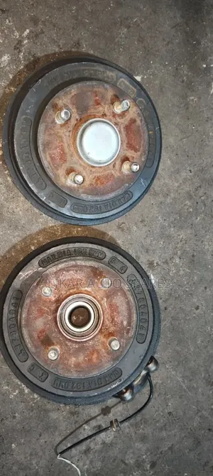 Mitsubishi Mirage Rear Bearing With Drums