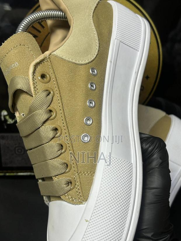 Alexander McQueen Deck Plimsoll “Khaki / Camel” - thumbnail 4