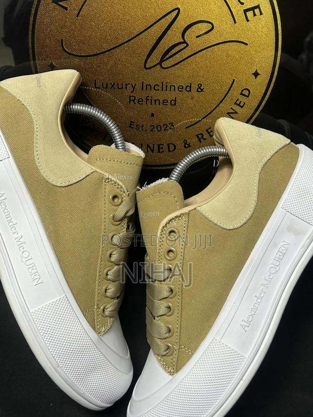 Alexander McQueen Deck Plimsoll “Khaki / Camel” - thumbnail 5