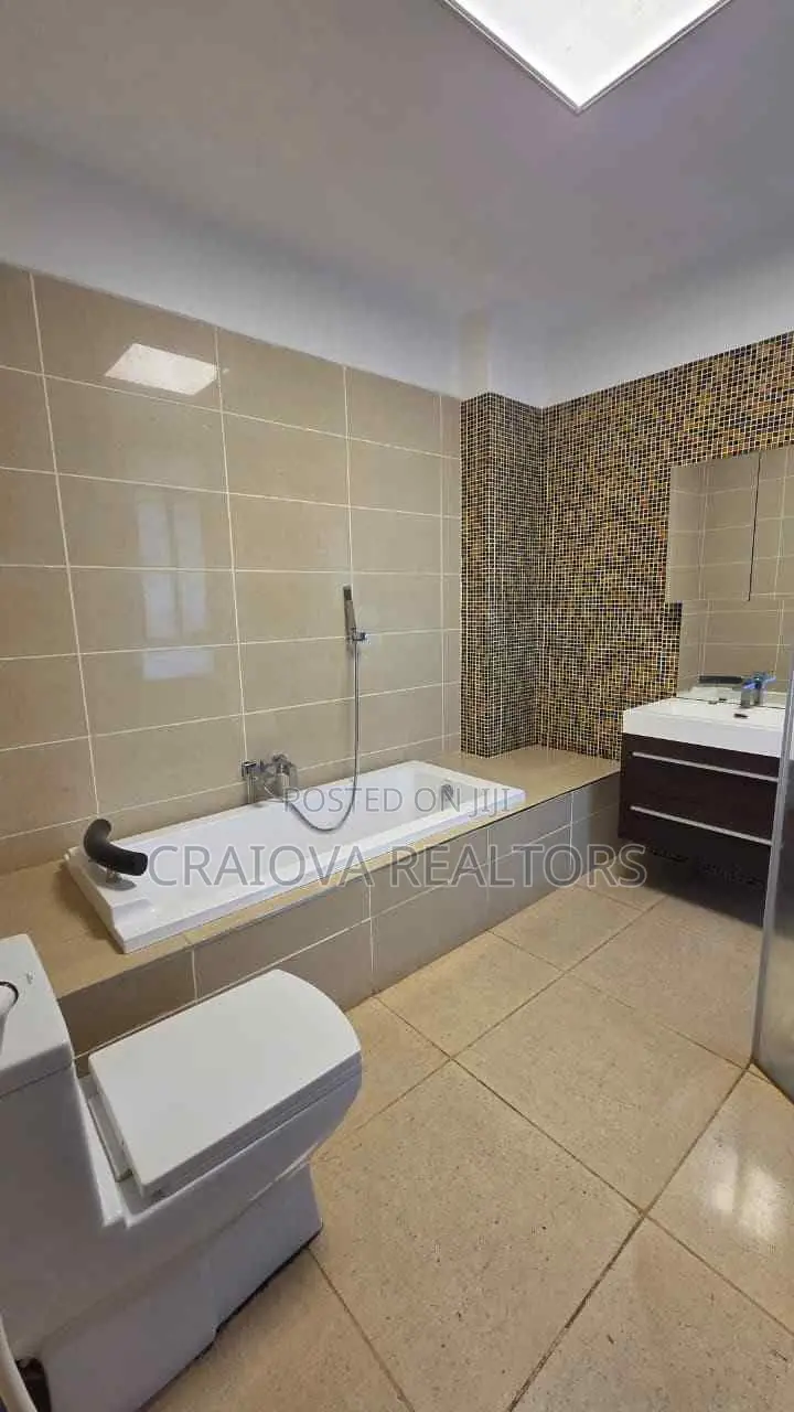 3bdrm Apartment in Parklands/Highridge for rent