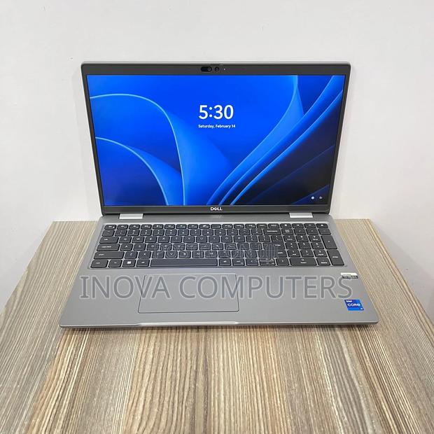 Laptop Dell Precision 3580 16GB Intel Core i7 SSD 512GB