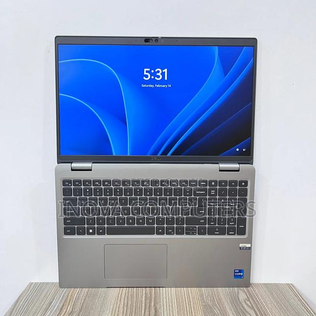 Laptop Dell Precision 3580 16GB Intel Core i7 SSD 512GB - thumbnail 2