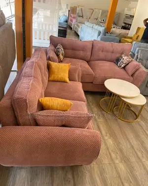 Ample 5 Seater Butterfly Couch 3,2