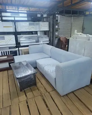 Adaptive Cushy 6 Seater L Seat