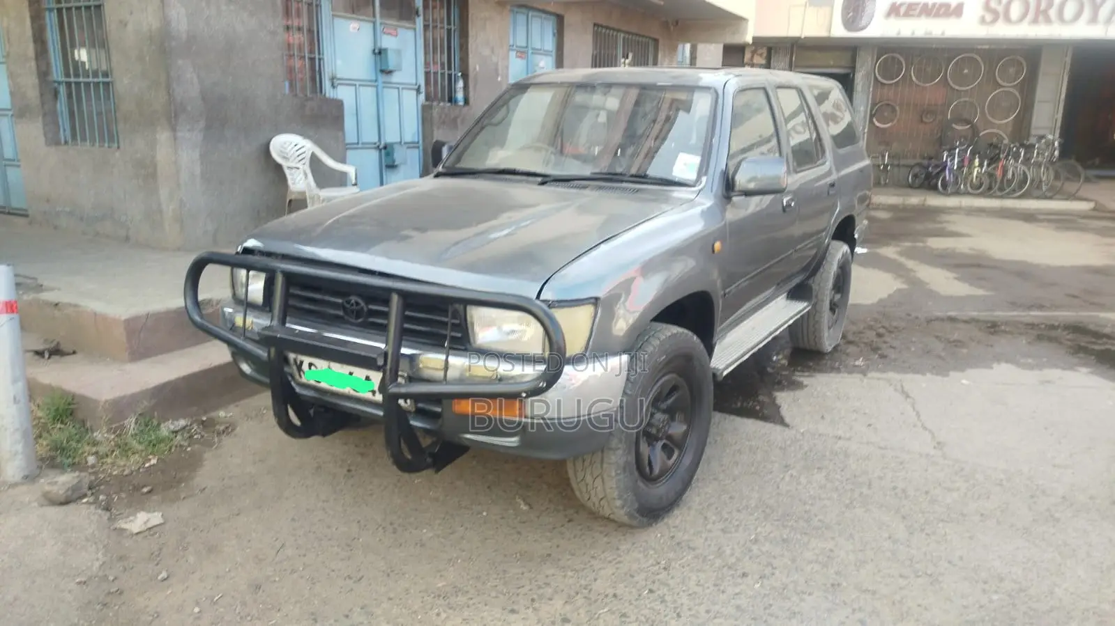 Toyota Hilux 2001 Black