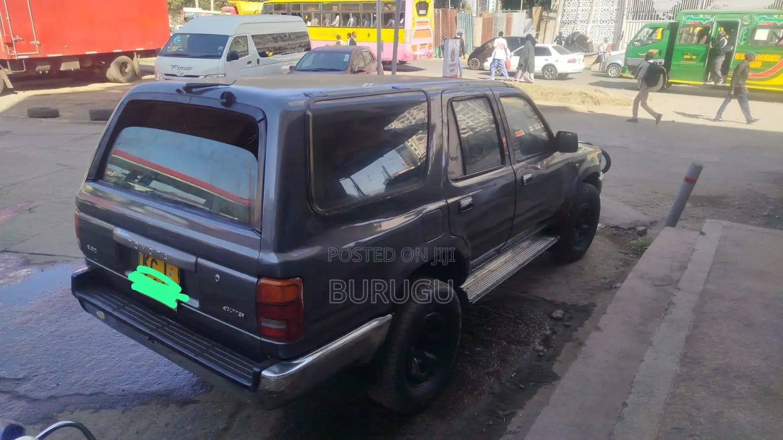 Toyota Hilux 2001 Black