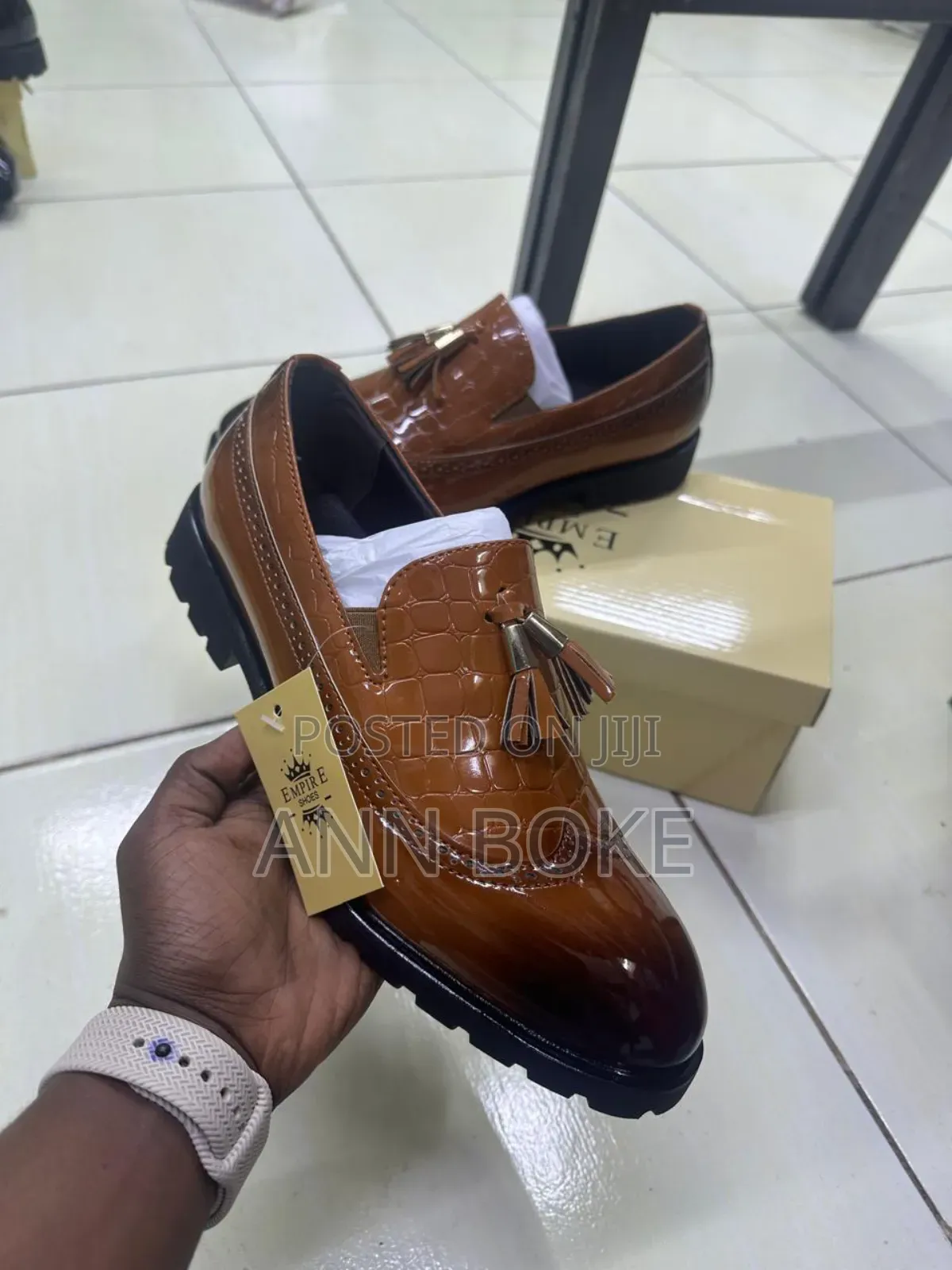 Empire Wet Look Sizes 39 - 45