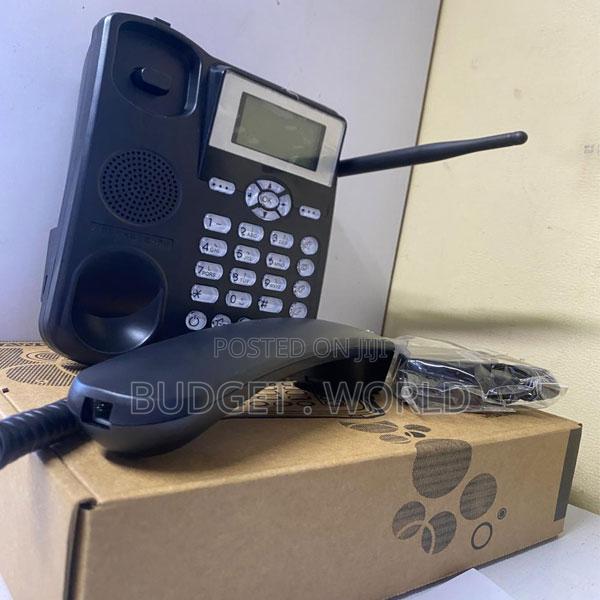 Huawei Ets5623 GSM Fixed Wireless Desktop Phone With Antenna