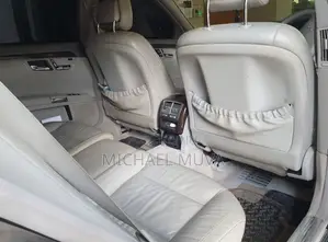 Mercedes-Benz S-Class S 350 BlueTEC L (V221) 2012 Black