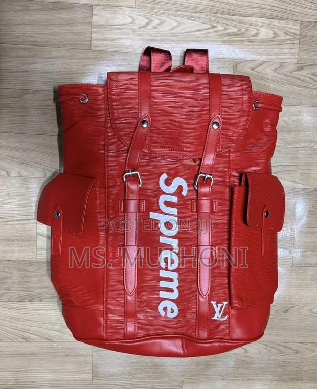 Louis Vuitton X Supreme Christopher Pm Backpack in Red Epi Leather - thumbnail 5