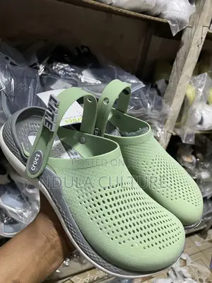 Crocs Lite // Ride 360 Clogs