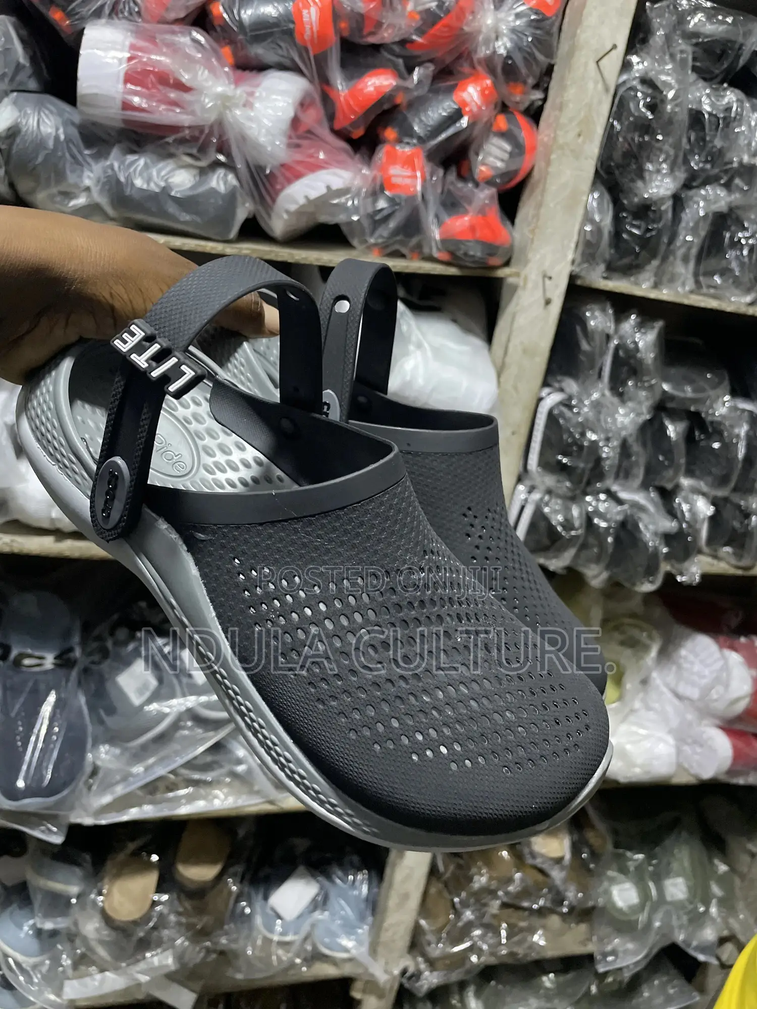 Crocs Lite // Ride 360 Clogs