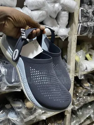 Crocs Lite // Ride 360 Clogs