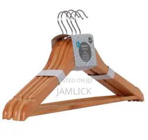 6pcs High Grade Plastic Clothes Hangers - Hk