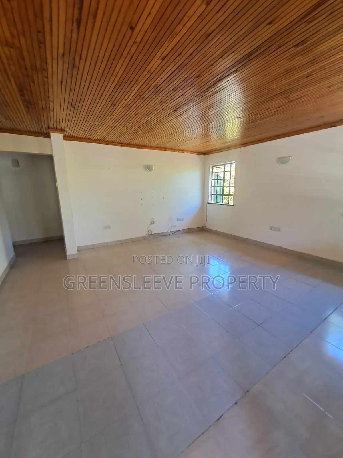 3bdrm House in Karen  Hardly for rent