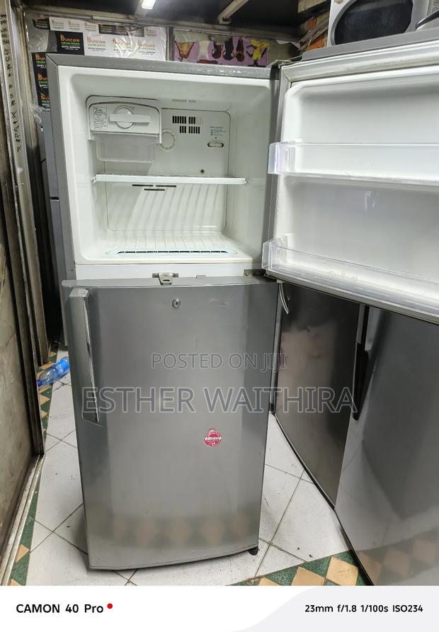 Feel Good With Lg Fridge 250 Litres - thumbnail 3