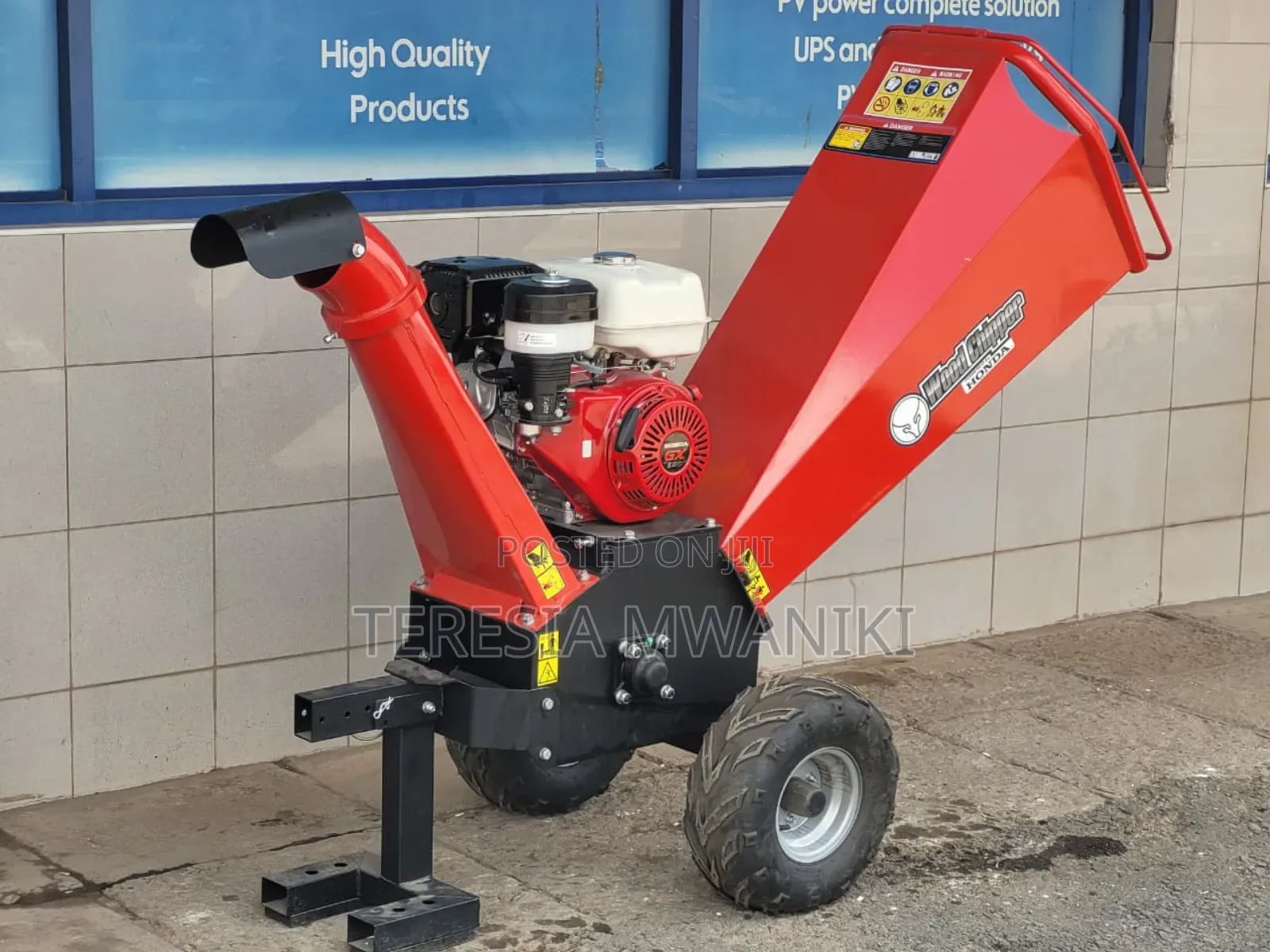 Wood Chipping Machine.