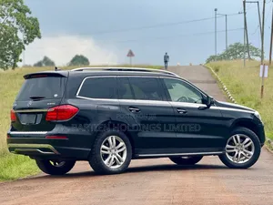 Mercedes-Benz GL-Class 2015 Blue