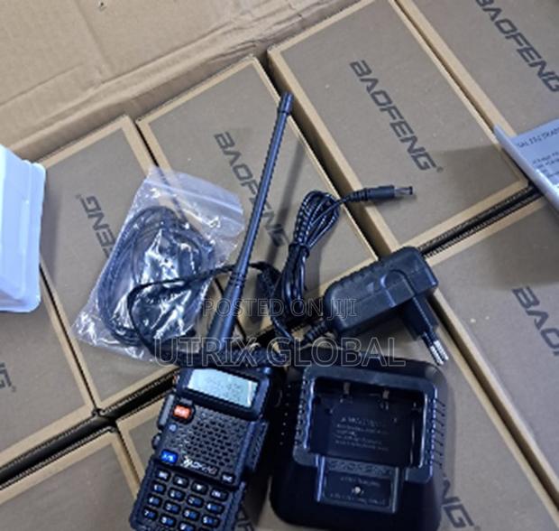 Uv-5r Baofeng Compact Long Range Walkie - main view