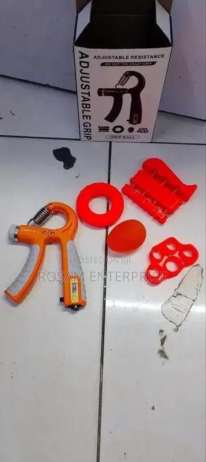 5 in 1 Hand Grip