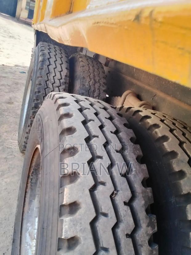 Isuzu FVZ Tipper - thumbnail 5