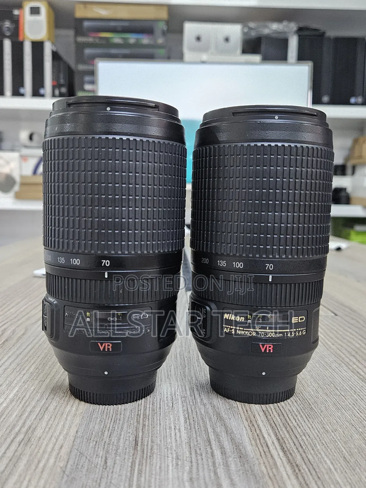 Af-S Vr Zoom-Nikkor 70-300mm F/4.5-5.6g if-Ed Lens