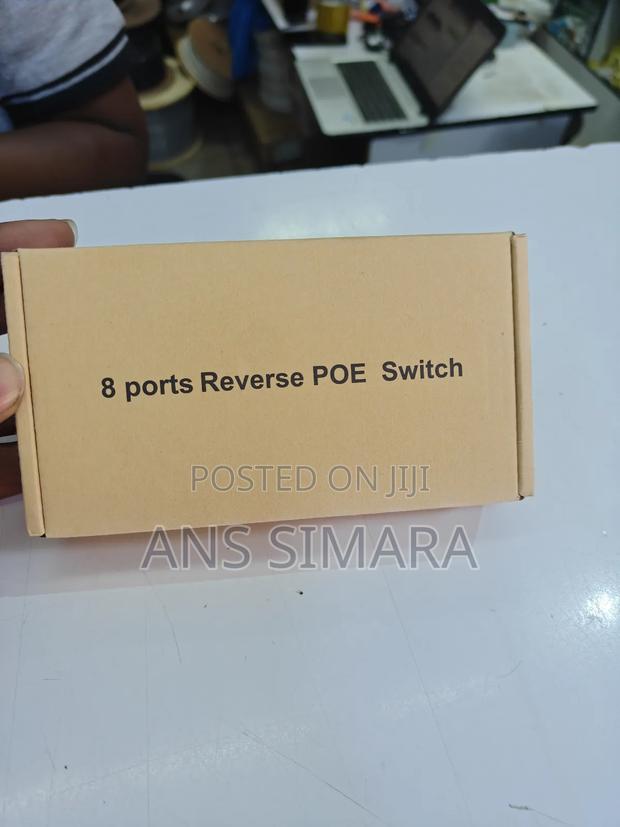 8 Port Reverse Poe Switch. - thumbnail 2