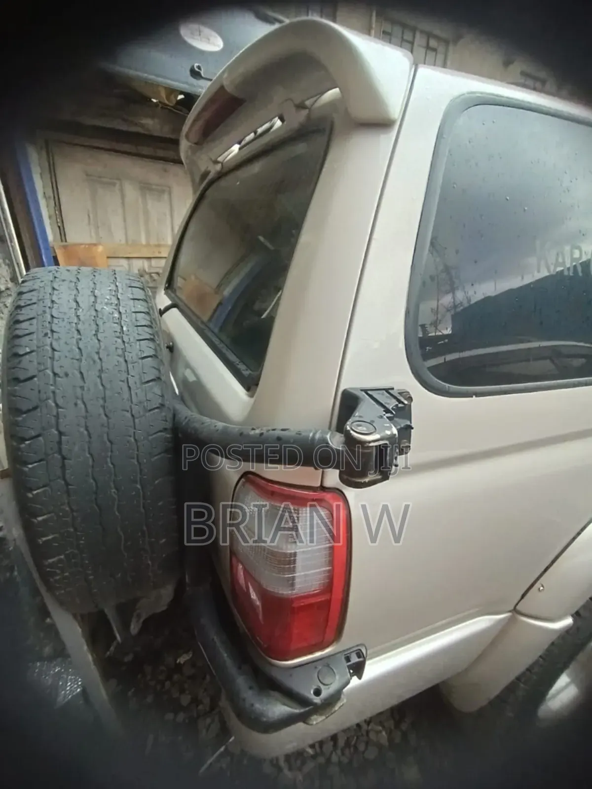 Toyota Hilux Surf 2003 Beige
