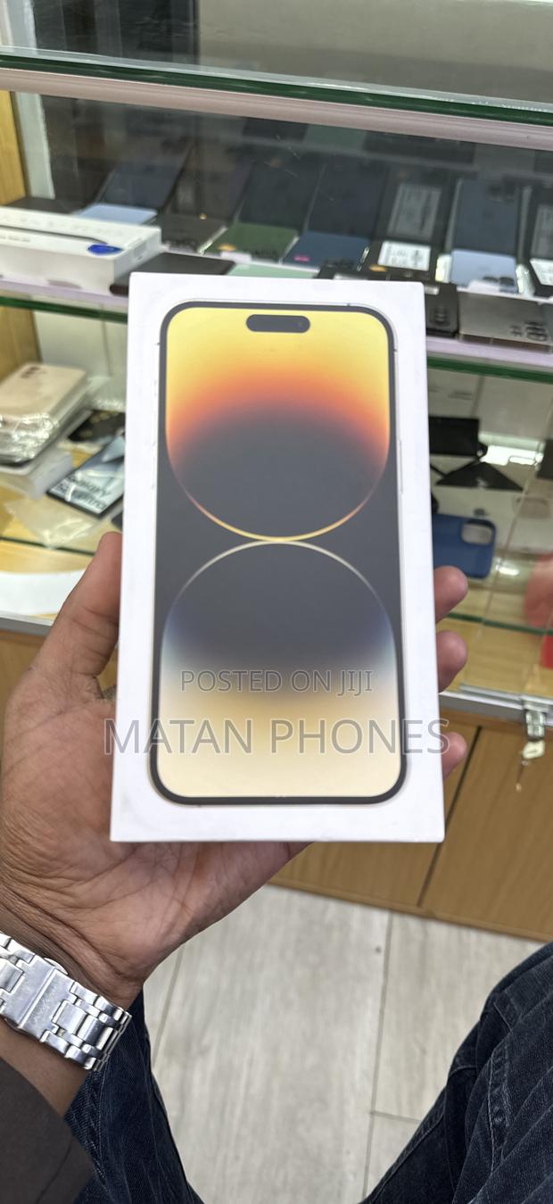 Apple iPhone 14 Pro Max 256 GB Gold - main view