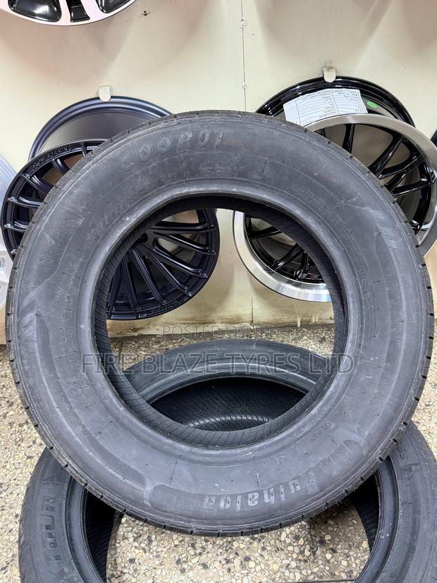 195/65r15 Fulhalon Tire - thumbnail 2