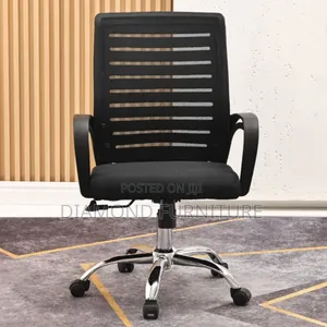 Ergonomic Low Back Mesh Office Chair With Armrests Wheels