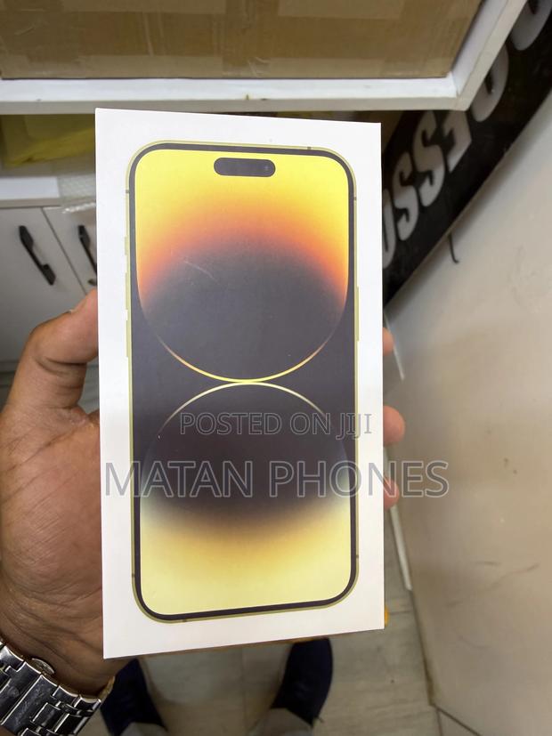 Apple iPhone 14 Pro 256 GB Gold - main view