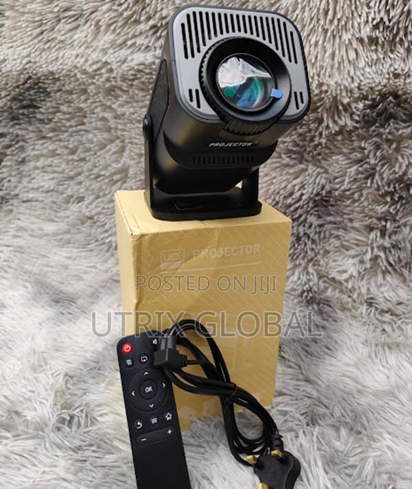 Hy320 Smart Cinema Projector Netflix Android 13 - thumbnail 2